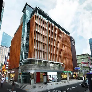 Metro Myeongdong Сеул