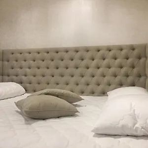 Apart Hotel Lake Apartments 3* Kijów