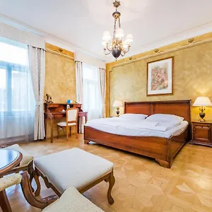 U Jezulatka 4* Прага